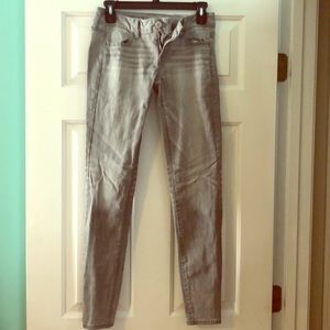 Gray jeggings from American Eagle!